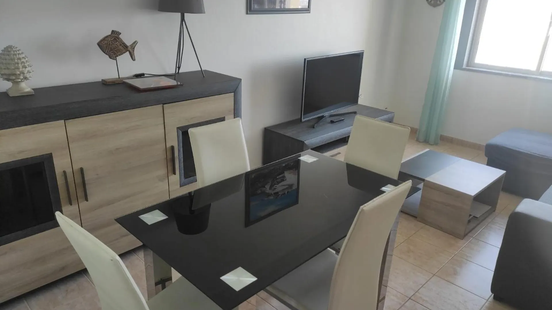 Three Bedroom Apartment - Portimao 0*,  Portugal